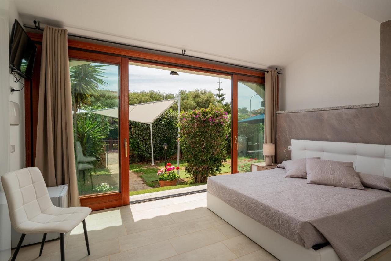 Rooms Tavolara San Teodoro  Buitenkant foto